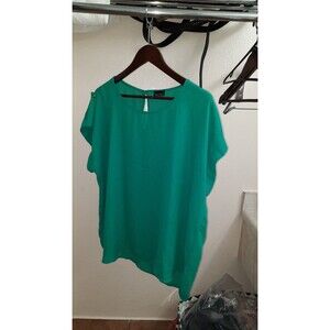 Zenobia Green Polyester Crepey Keyhole Back Extended Sleeves Blouse 2X No Tag